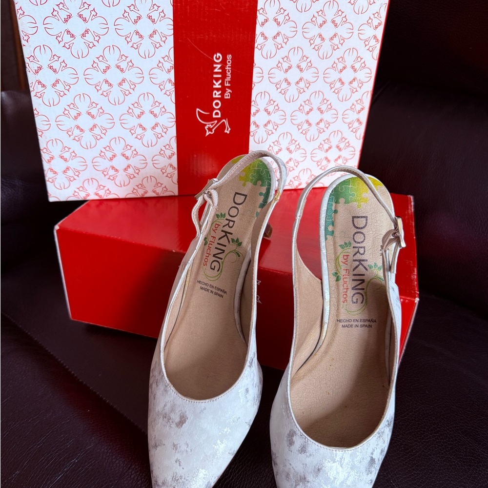 Dorking Women's Elegant Silver Heels - Picture 2 of 3